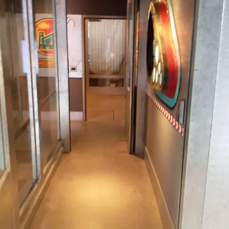 Ind Hotel-3